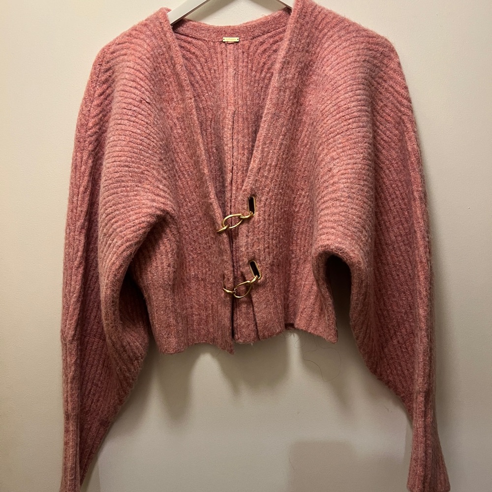 Cult Gaia Pink Cropped Cardigan Sweater with V-neck and Long Sleeves
